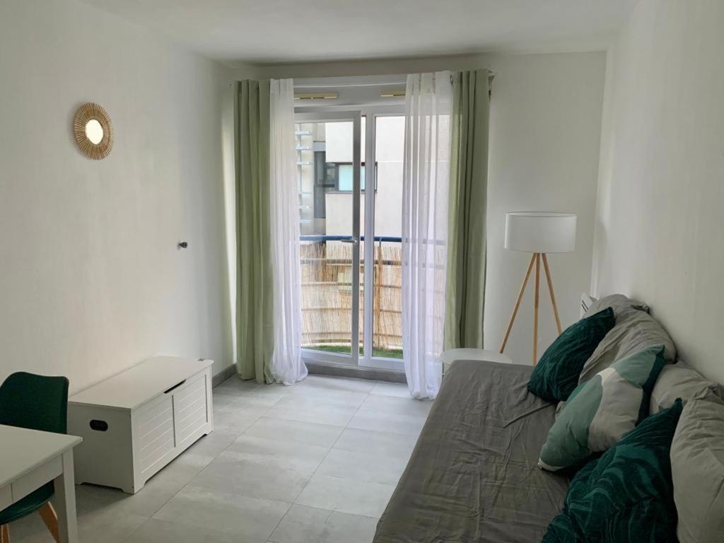 Appartement Tout Equipe A 6 Minutes De La Gare St Charles Marseille Eksteriør billede
