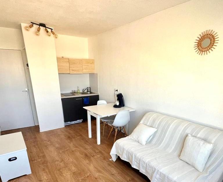 Appartement Tout Equipe A 6 Minutes De La Gare St Charles Marseille Eksteriør billede