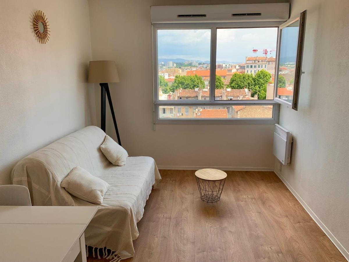 Appartement Tout Equipe A 6 Minutes De La Gare St Charles Marseille Eksteriør billede